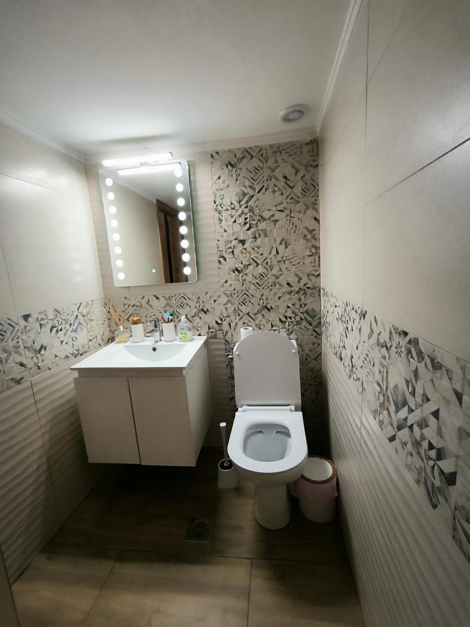 Port View, Veranda, 80 Sqm, Spacious Place For 6 Thessaloníki Luaran gambar